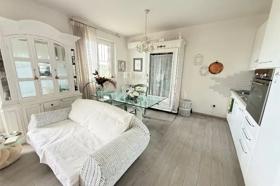 Villino a Schiera in vendita di 110 mq a €345.000 (rif. 1/2026)