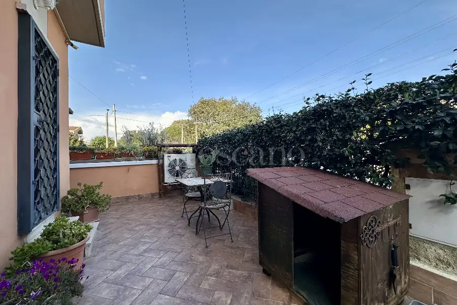 Villa Bifamiliare in vendita di 210 mq a €275.000 (rif. 27/2026)