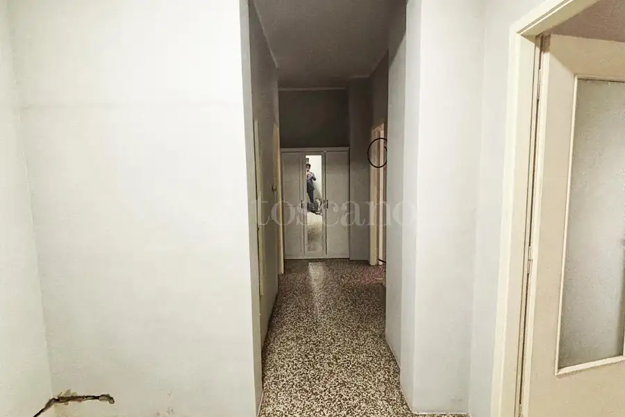 Stanza in affitto di 82 mq a €400 (rif. 38/2026)