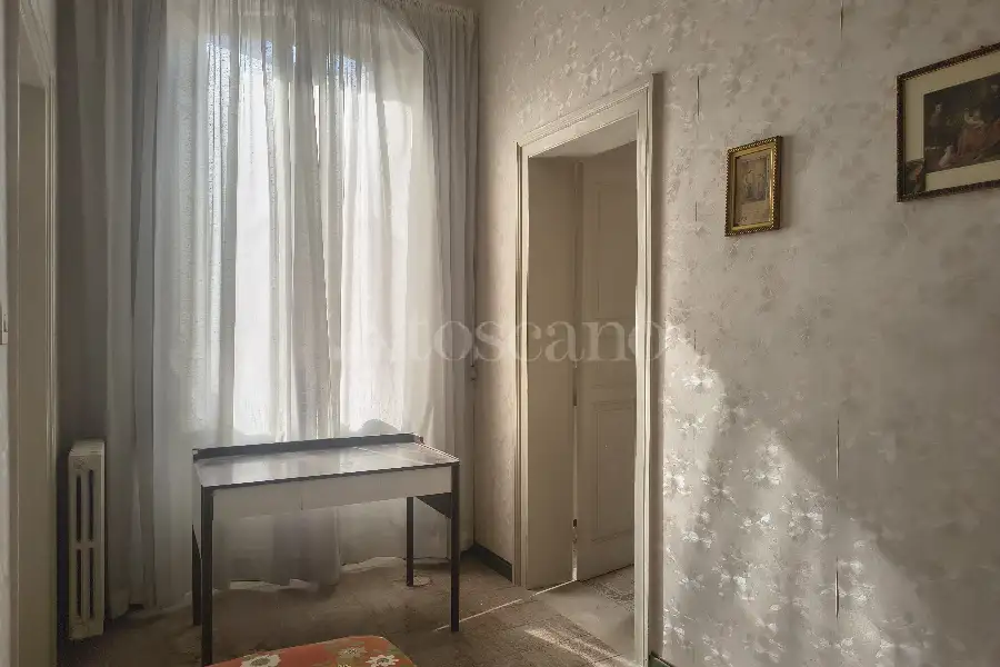 Palazzo in vendita di 585 mq a €338.000 (rif. 51/2026)