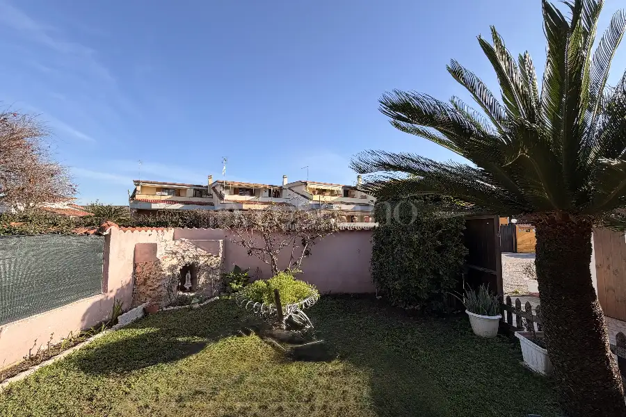 Villa Plurifamiliare in vendita di 130 mq a €215.000 (rif. 3/2026)