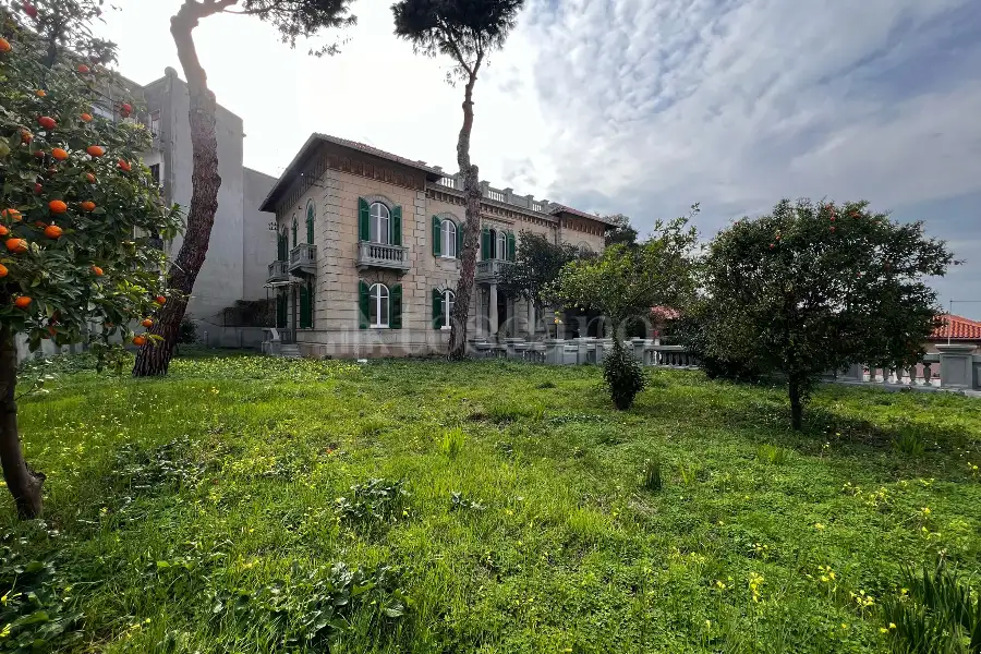 Villa in vendita di 230 mq a €390.000 (rif. 6/2026)