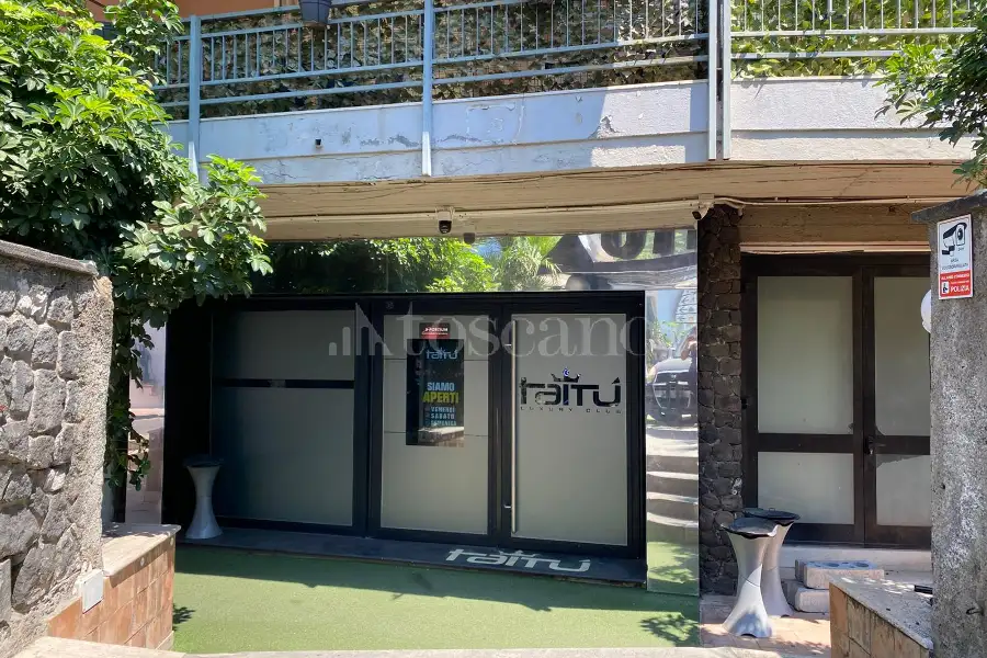 Negozio in vendita di 1.200 mq a €1.250.000 (rif. 40/2026)