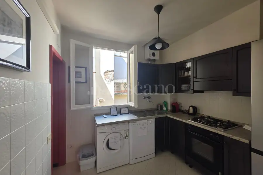 Casa in affitto di 90 mq a €2.200 (rif. 50/2026)