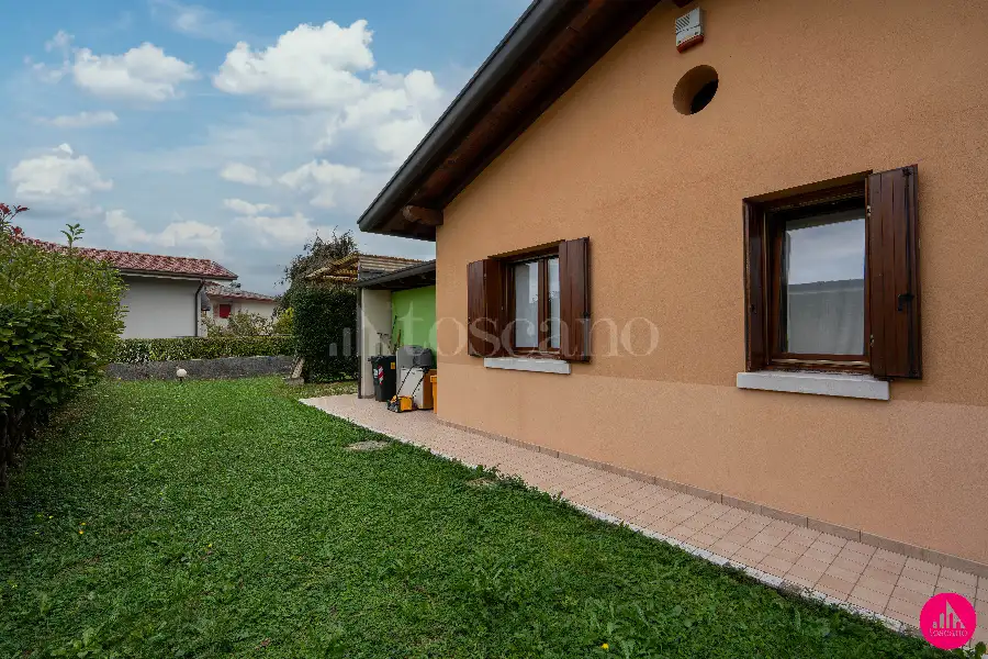 Villa in vendita di 87 mq a €219.000 (rif. 189/2026)