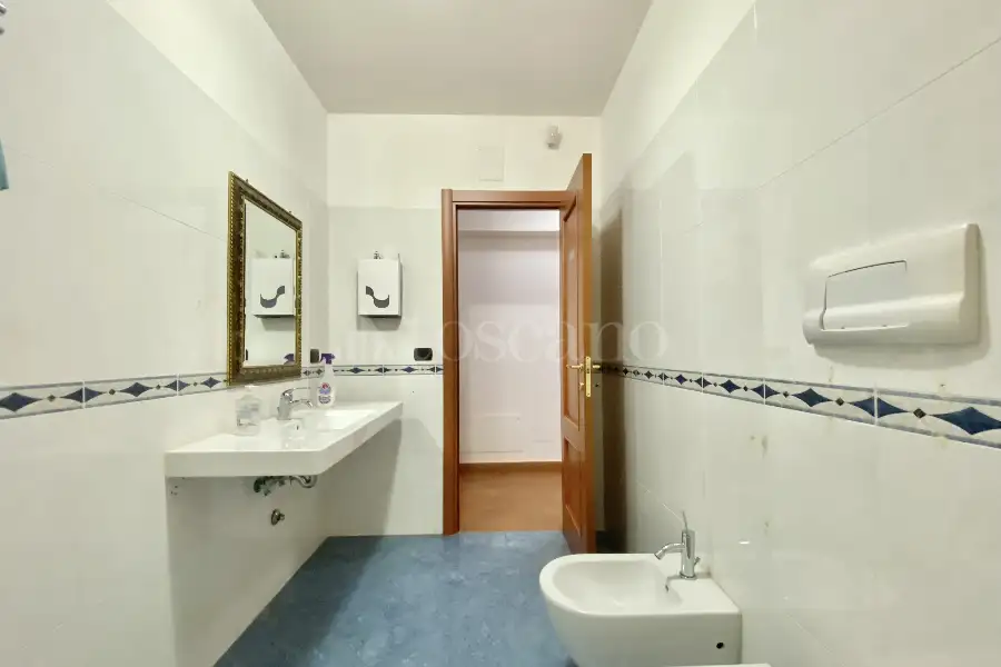 Ufficio in affitto di 165 mq a €1.250 (rif. 57/2025)