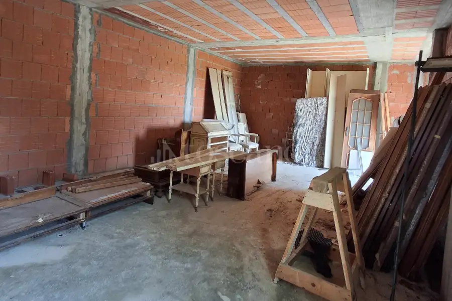 Casale in vendita di 400 mq a €500.000 (rif. 2/2025)