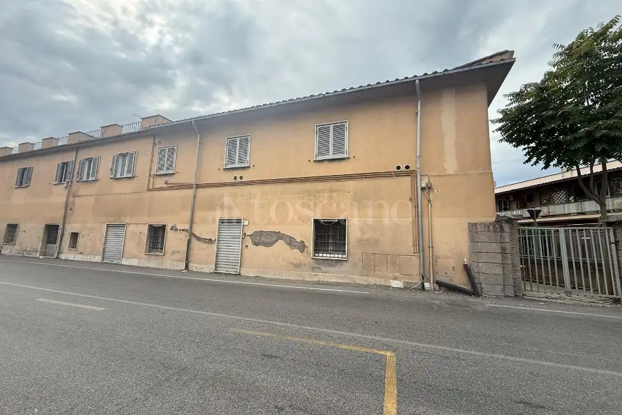 Laboratorio in vendita di 136 mq a €175.000 (rif. 15/2026)