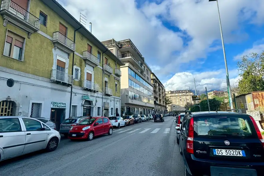 Negozio in vendita di 60 mq a €45.000 (rif. 88/2025)