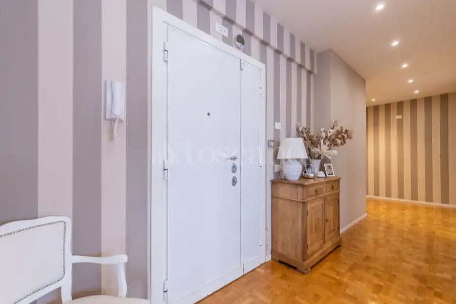 Casa in vendita di 158 mq a €670.000 (rif. 35/2026)