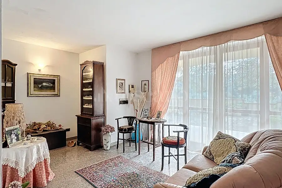 Villa in vendita di 600 mq a €590.000 (rif. 215/2025)