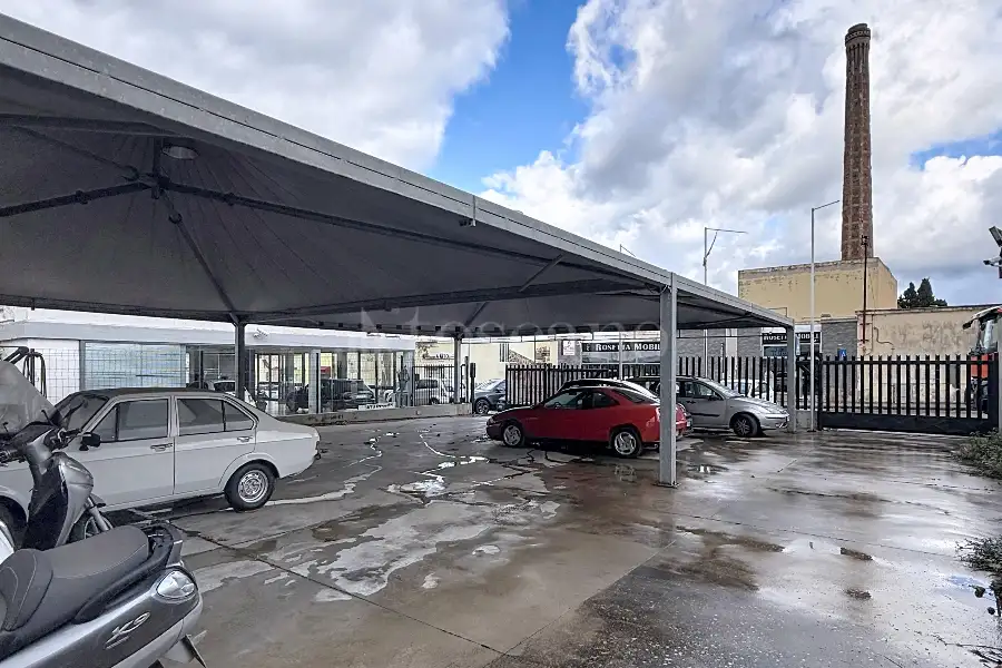 Capannone in affitto di 200 mq a €2.000 (rif. 8/2026)