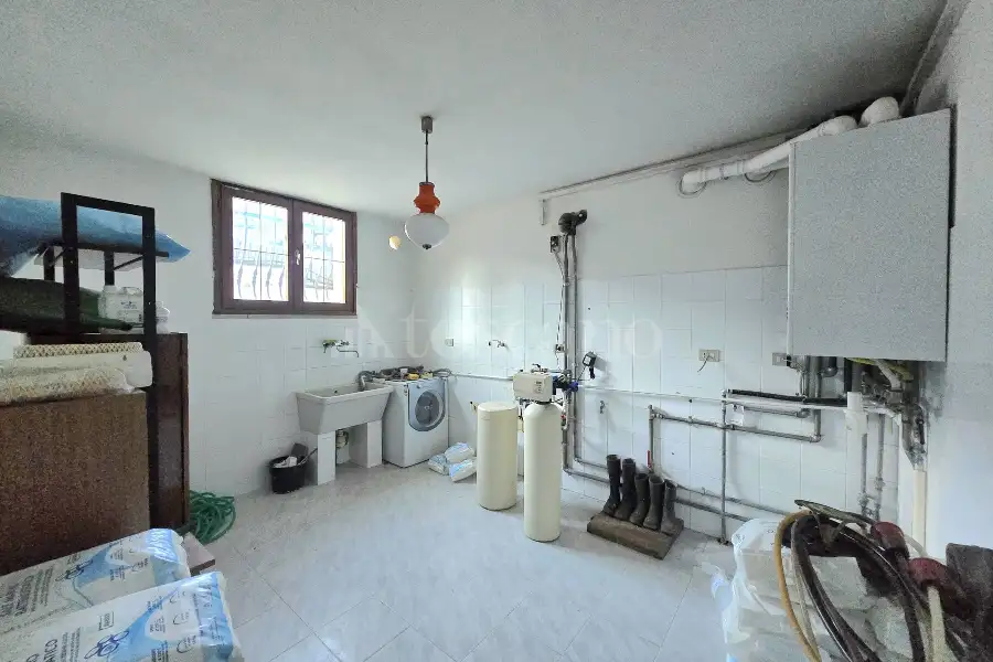 Villa in vendita di 550 mq a €970.000 (rif. 10/2026)