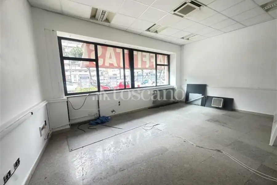 Negozio in vendita di 318 mq a €470.000 (rif. 30/2025)