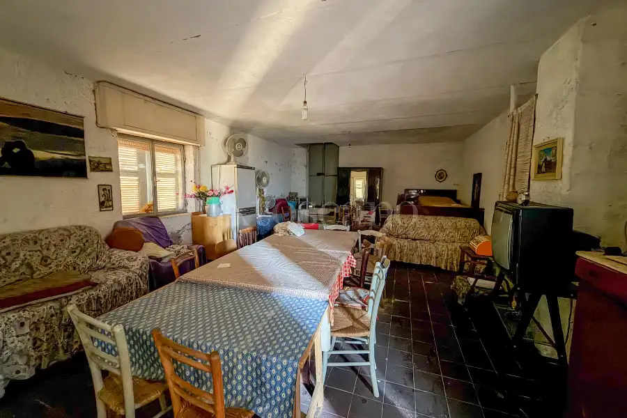 Casale in vendita di 116 mq a €65.000 (rif. 39/2026)