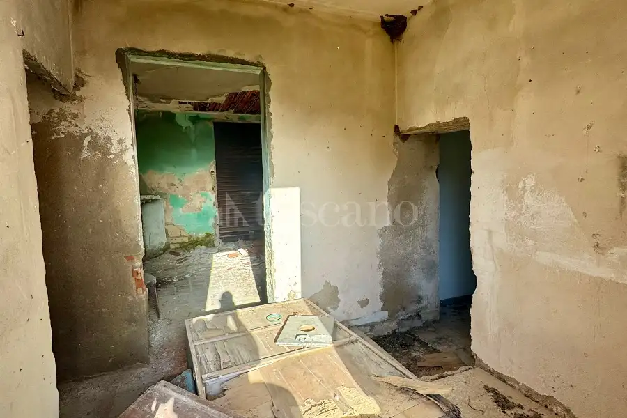 Casa Indipendente in vendita di 130 mq a €75.000 (rif. 93/2026)