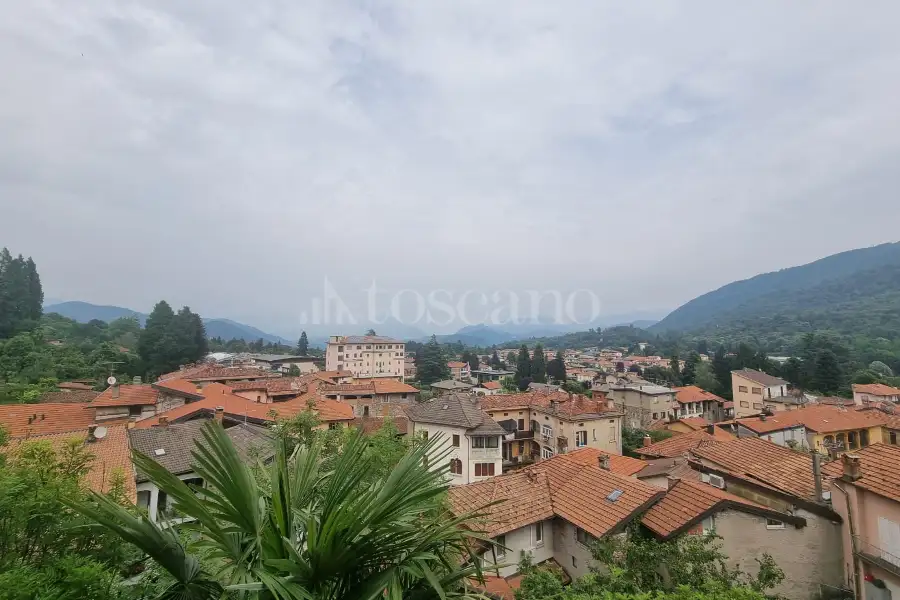 Casa Indipendente in vendita di 300 mq a €105.000 (rif. 36/2026)