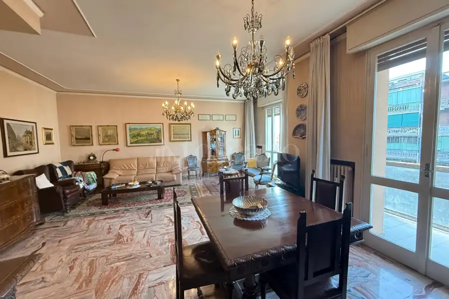 Casa in vendita di 233 mq a €395.000 (rif. 35/2025)