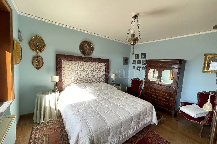 Villa in vendita di 500 mq a €1.500.000 (rif. 45/2025)