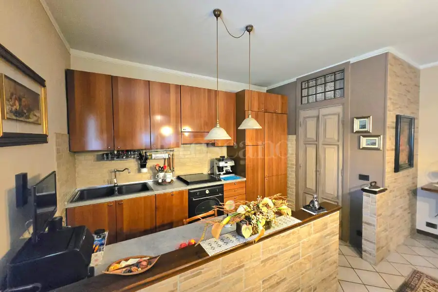 Villa Bifamiliare in vendita di 200 mq a €419.000 (rif. 35/2025)