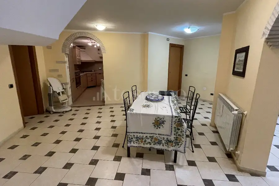 Villa in vendita di 260 mq a €369.000 (rif. 47/2025)