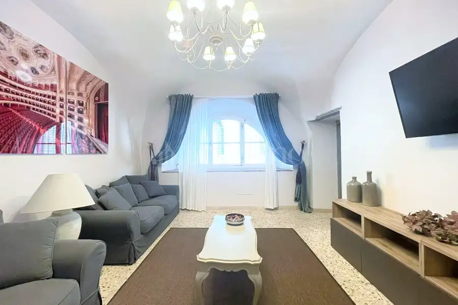 Casa in vendita di 80 mq a €355.000 (rif. 8/2026)
