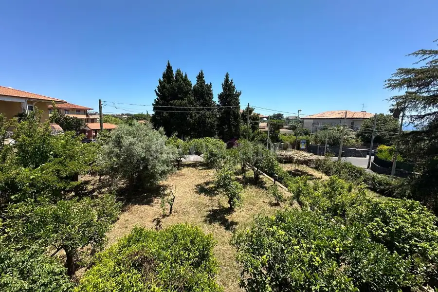Villa in vendita di 575 mq a €878.000 (rif. 89/2025)