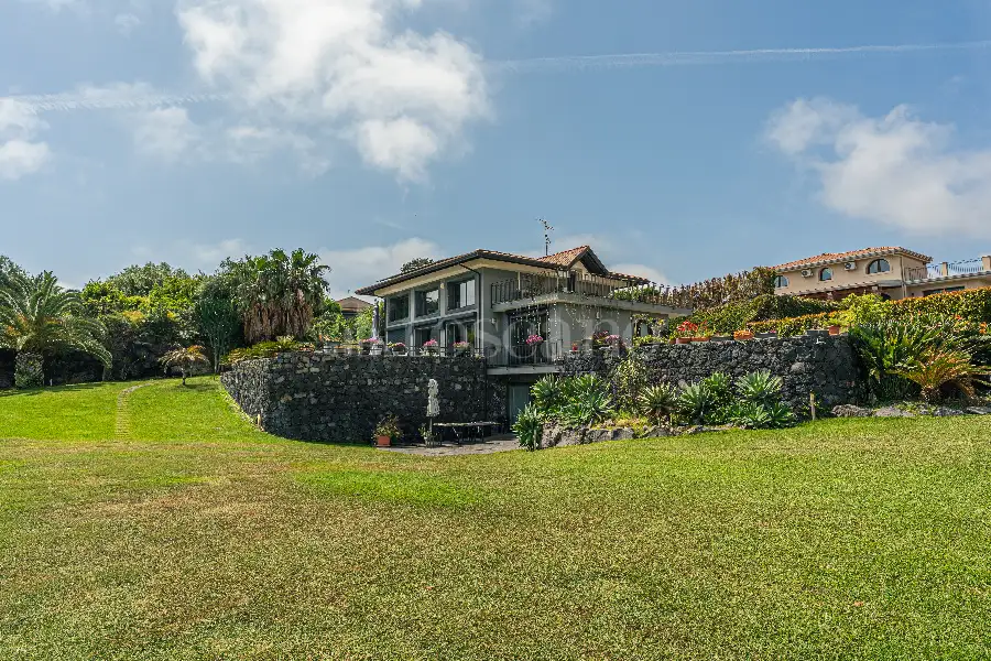 Villa in vendita di 169 mq trattativa riservata (rif. 83/2026)