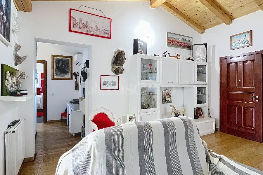 Casa Indipendente in vendita di 205 mq a €320.000 (rif. 34/2026)