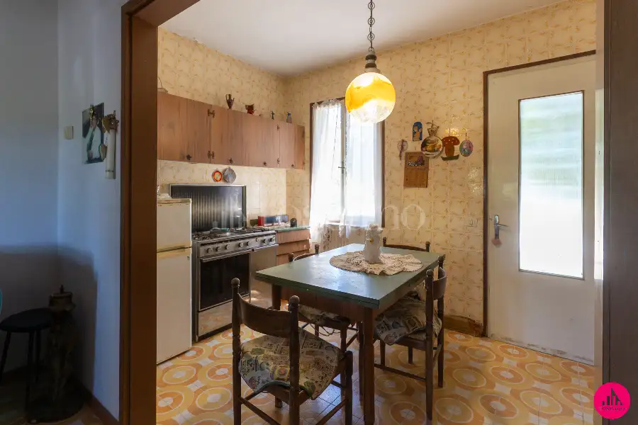 Villa Bifamiliare in vendita di 230 mq a €239.000 (rif. 87/2026)