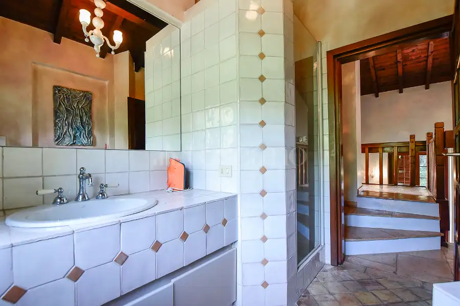 Villa in vendita di 320 mq a €630.000 (rif. 53/2026)