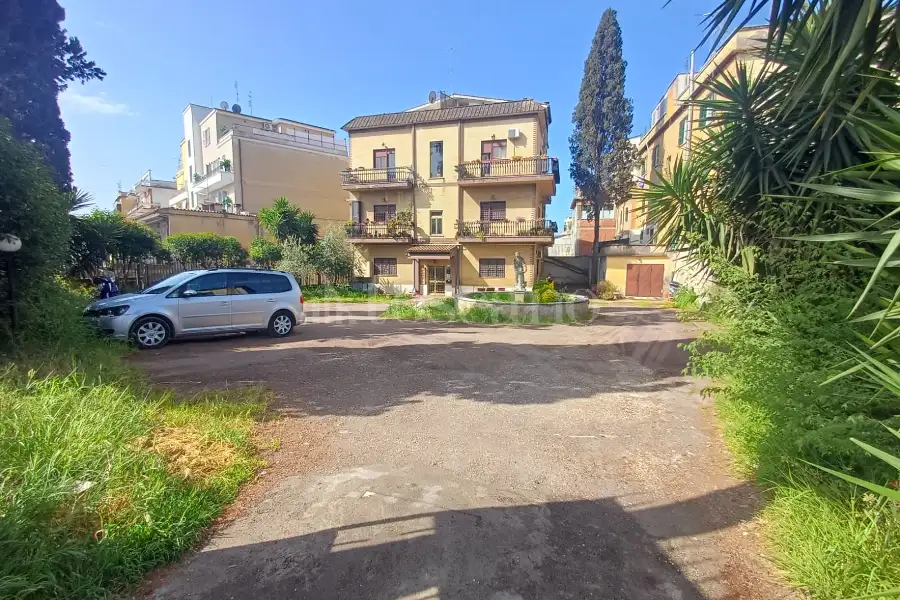 Magazzino in vendita di 42 mq a €98.000 (rif. 4/2026)