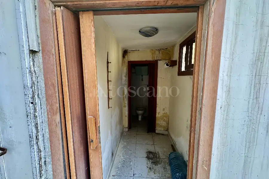 Negozio in affitto di 70 mq a €450 (rif. 25/2025)