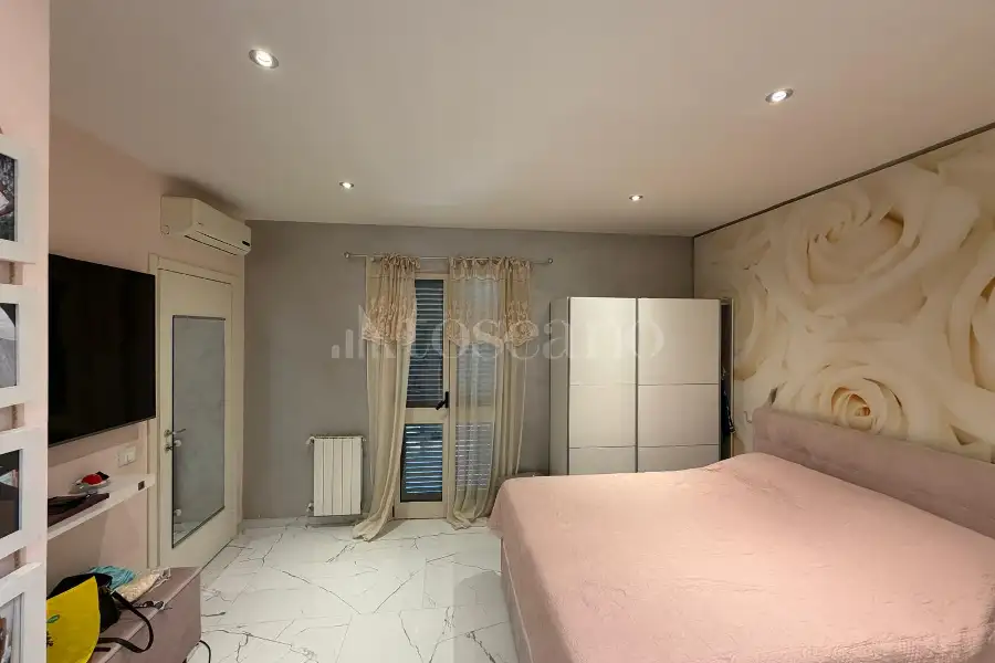 Villino a Schiera in vendita di 200 mq a €599.000 (rif. 45/2026)