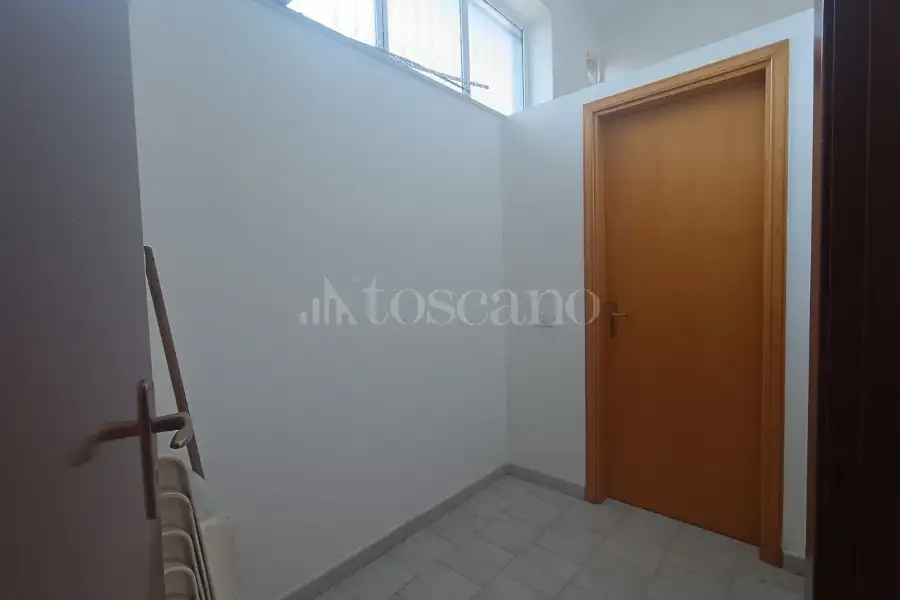 Negozio in affitto di 59 mq a €1.100 (rif. 95/2026)