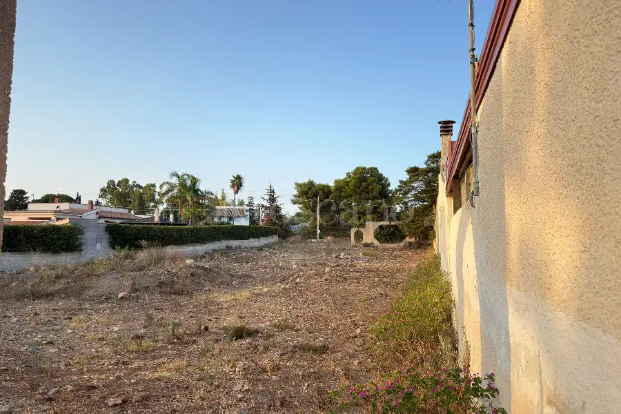Edificabile Residenziali in vendita di 2.000 mq a €148.000 (rif. 118/2026)