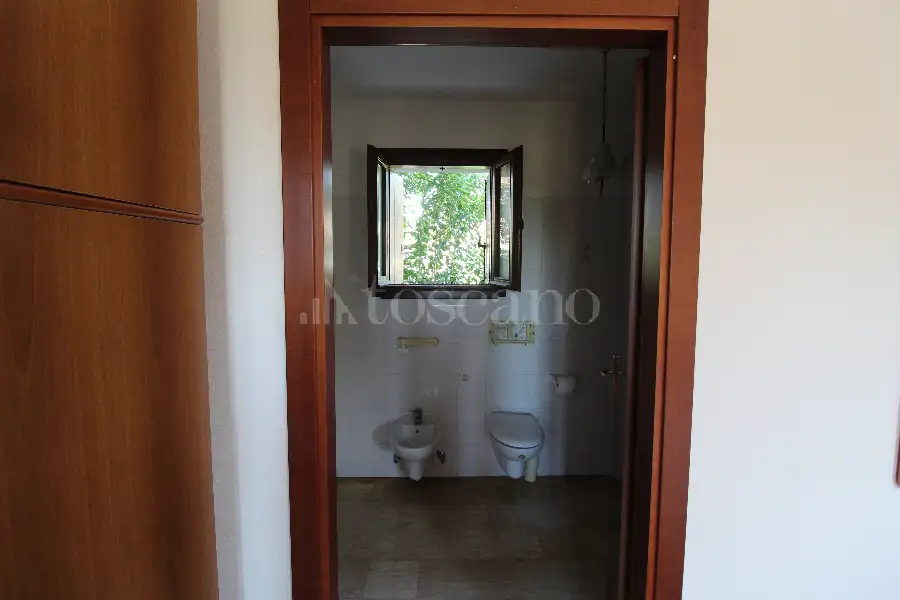 Rustico in vendita di 255 mq a €99.000 (rif. 92/2026)