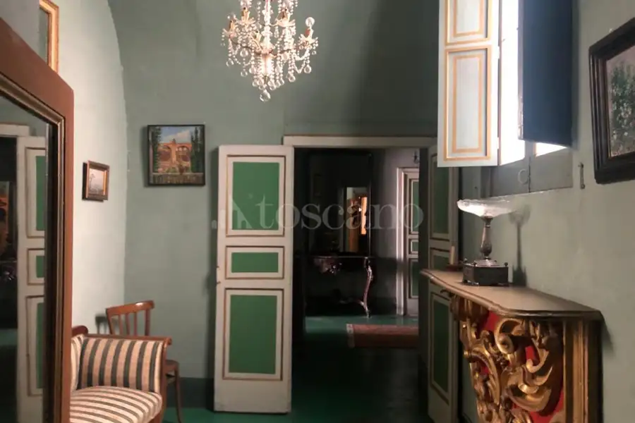 Casa in vendita di 310 mq a €225.000 (rif. 99/2023)