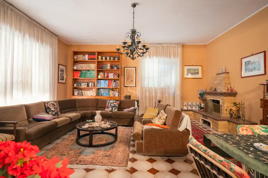 Villa in vendita di 250 mq a €298.000 (rif. 60/2025)