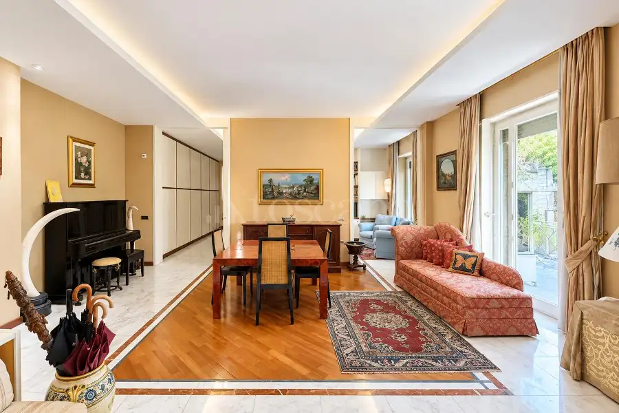 Casa in vendita di 185 mq a €1.120.000 (rif. 56/2026)