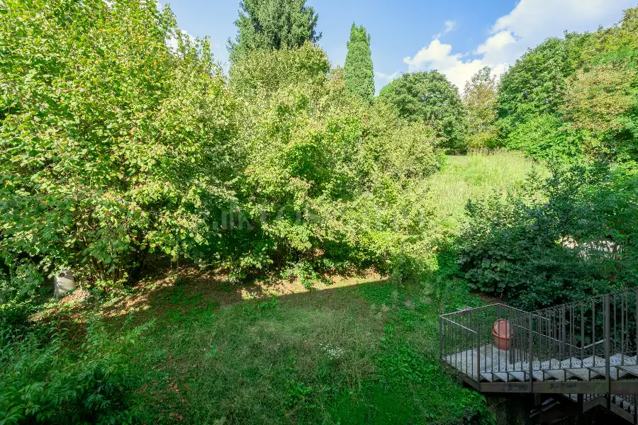 Casa Indipendente in vendita di 284 mq a €650.000 (rif. 41/2025)