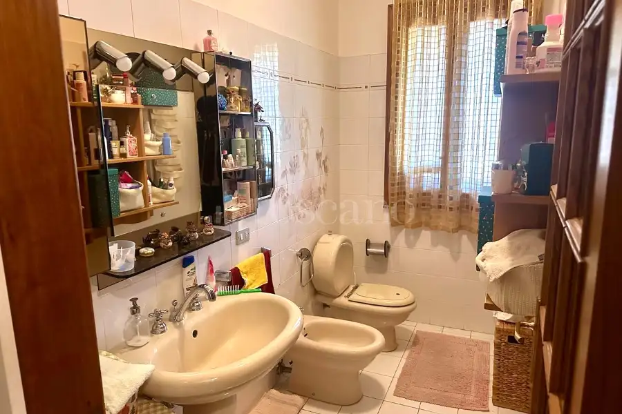 Villa in vendita di 415 mq a €345.000 (rif. 128/2026)