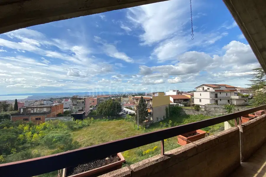Casa in affitto di 142 mq a €950 (rif. 50/2026)