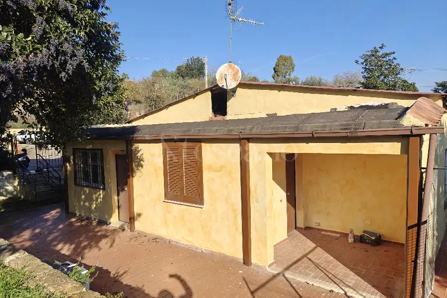 Villa Bifamiliare in vendita di 85 mq a €129.000 (rif. 71/2025)