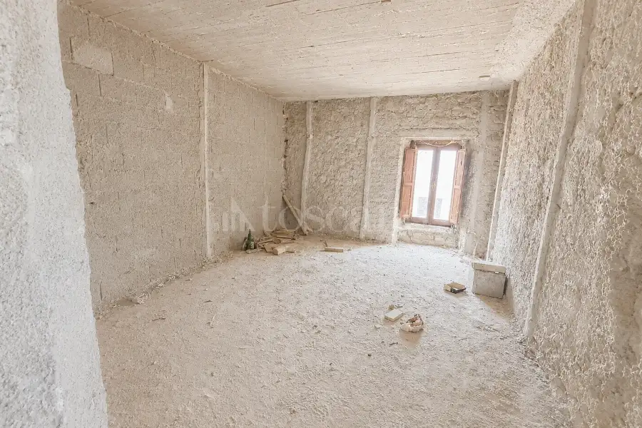 Rustico in vendita di 128 mq a €45.000 (rif. 38/2026)