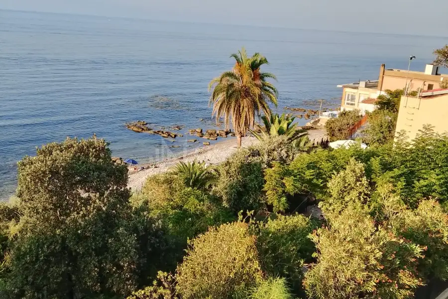 Villa in vendita di 261 mq a €420.000 (rif. 12/2026)