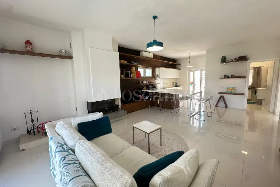 Villa Bifamiliare in vendita di 120 mq trattativa riservata (rif. 41/2026)