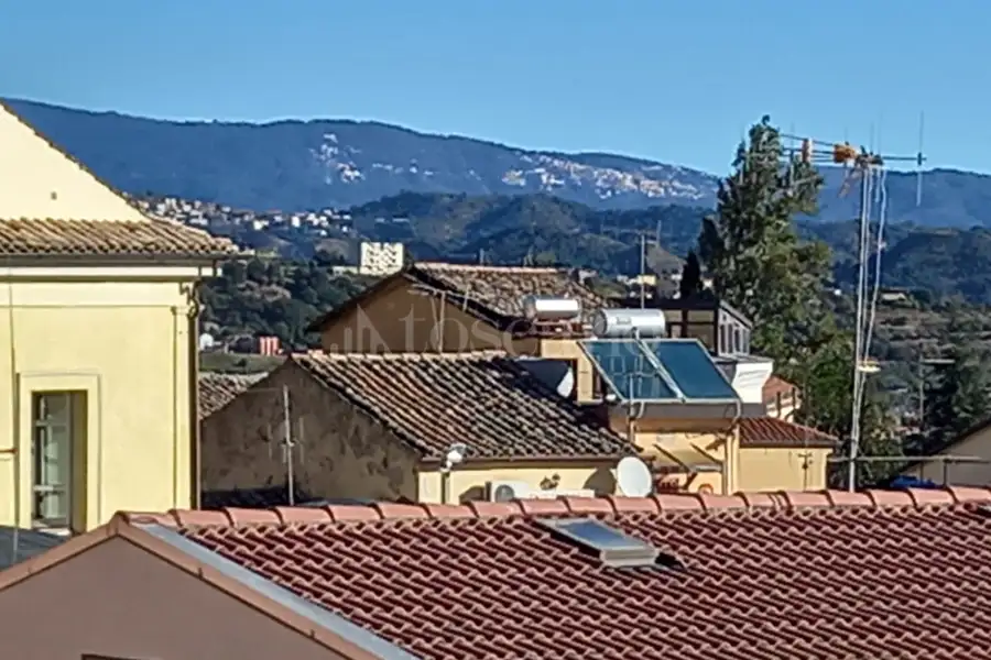 Casa in vendita di 290 mq a €85.000 (rif. 120/2025)