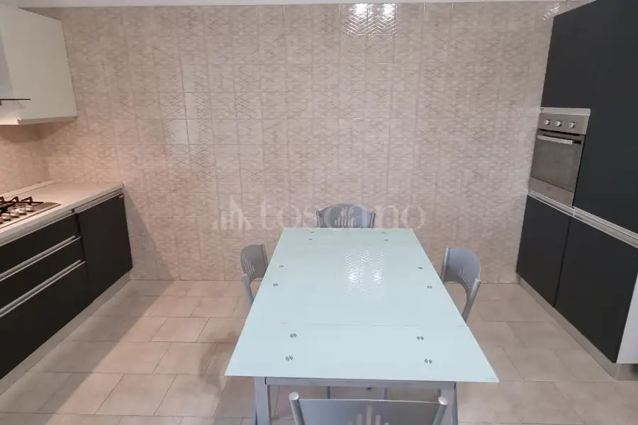 Casa in affitto di 120 mq a €800 (rif. 18/2026)