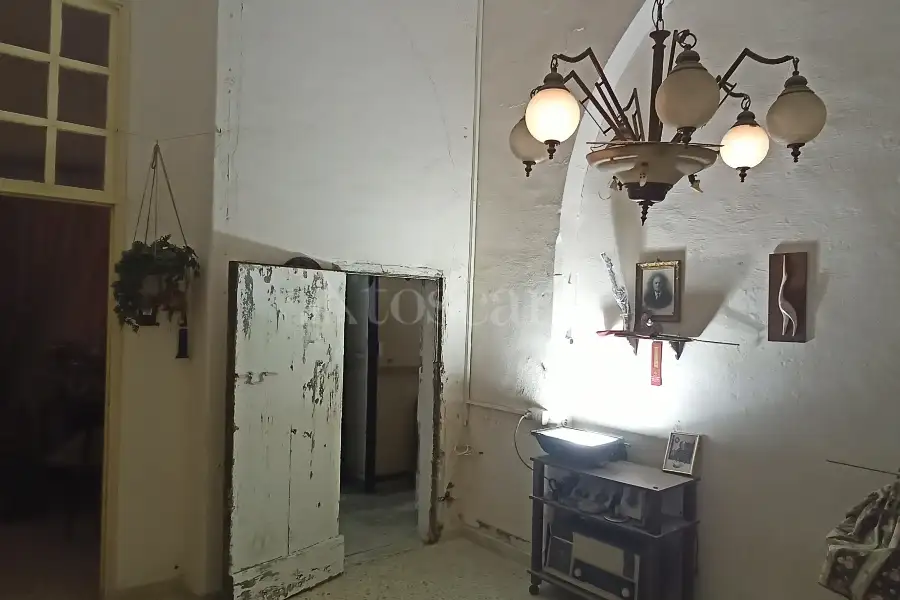Casa in vendita di 250 mq a €125.000 (rif. 19/2025)